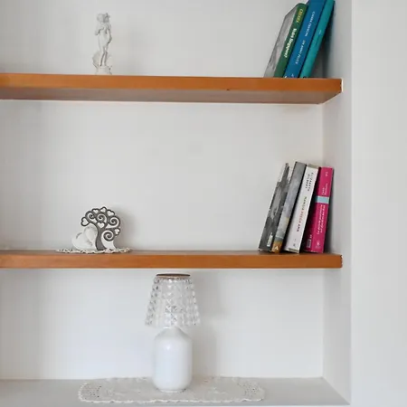 Bilocale In Centro, Con Vista Mare E Rotonda